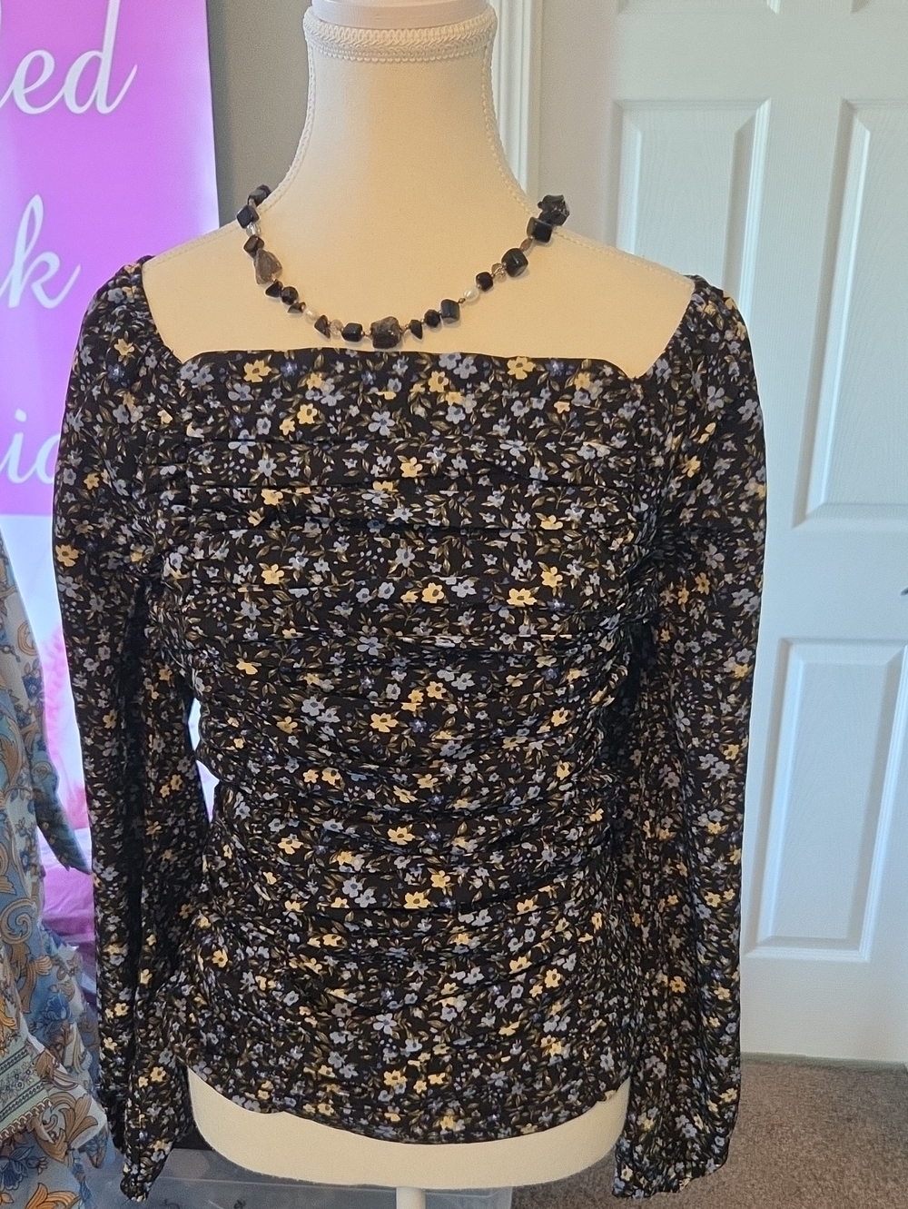 Square-Neck Floral Blouse in Black and Yellow